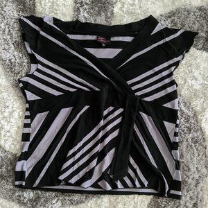 Black & Lavender Torrid Blouse 3X